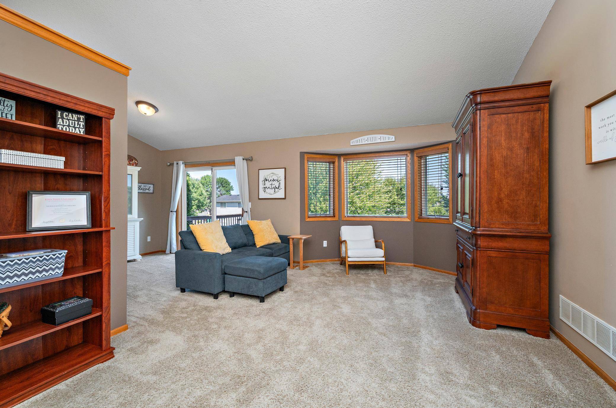 10720 57th ST NE, Albertville, MN 55301