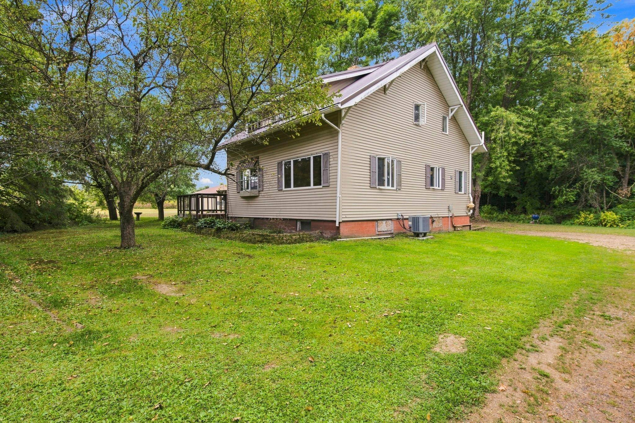 2079 Wi-35, Eureka, WI 54858