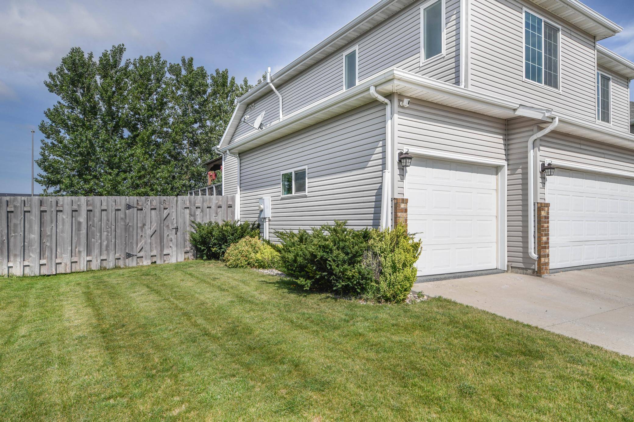 5013 44th ST S, Fargo, ND 58104