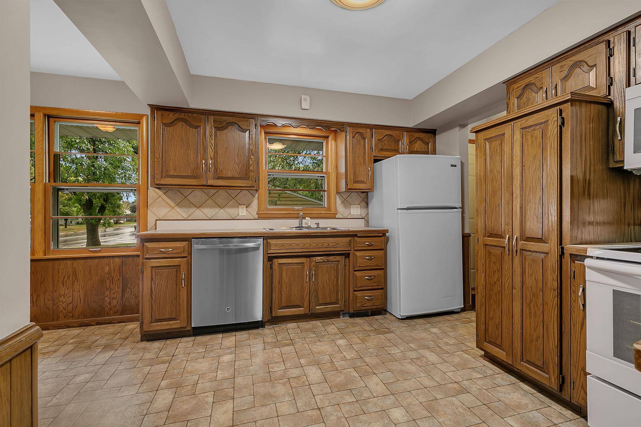 344 25th AVE N, Saint Cloud, MN 56303