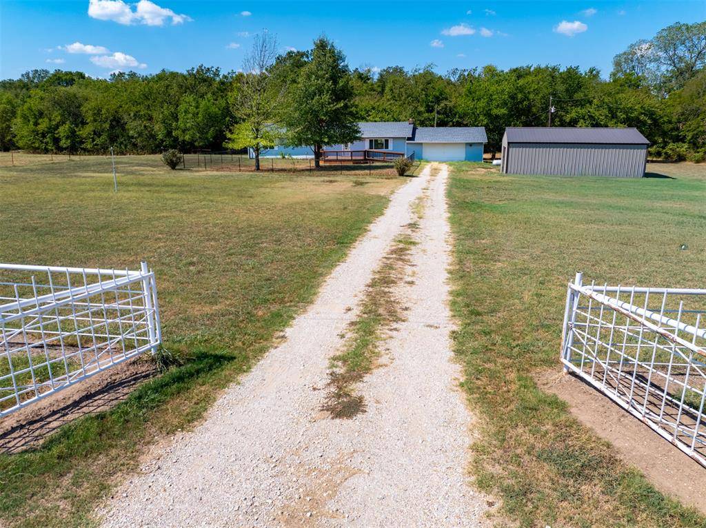 11403 NS 3520 RD, Earlsboro, OK 74840