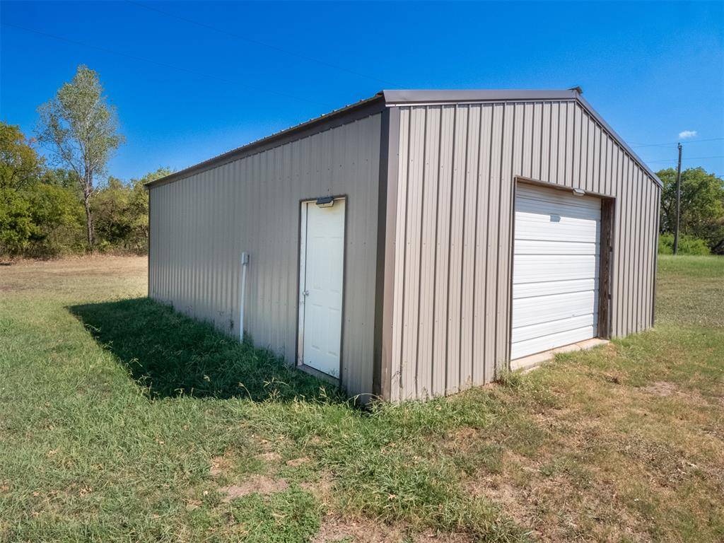 11403 NS 3520 RD, Earlsboro, OK 74840