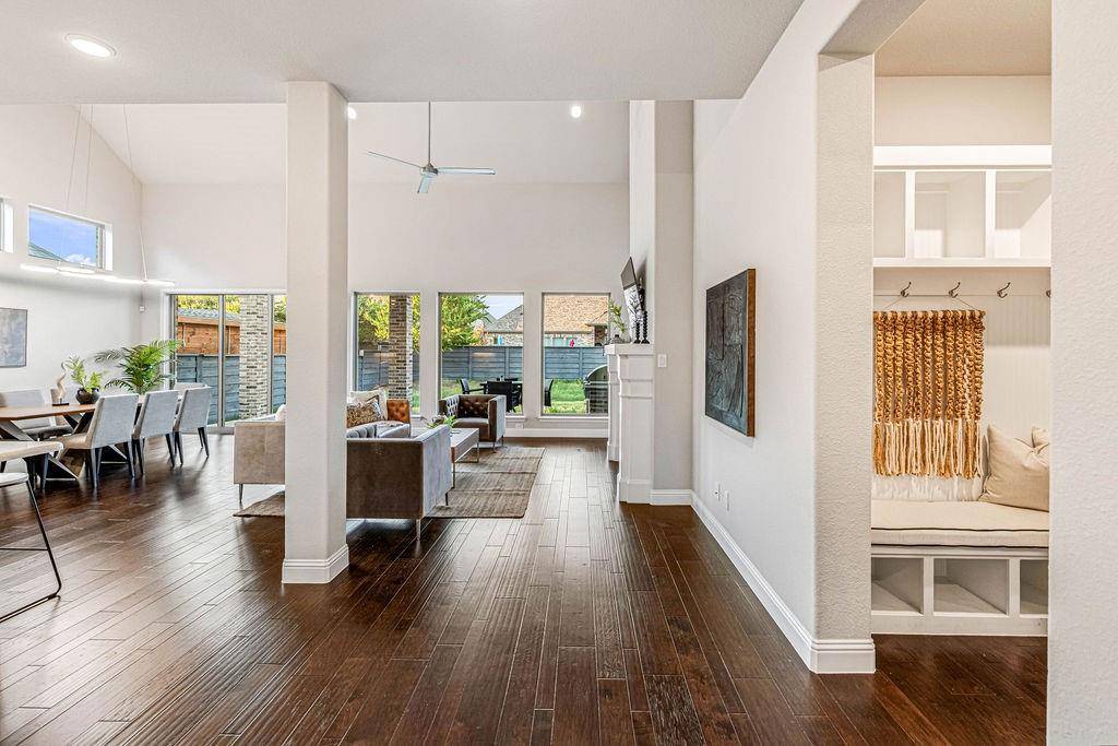 829 Boardwalk Way, Little Elm, TX 76227