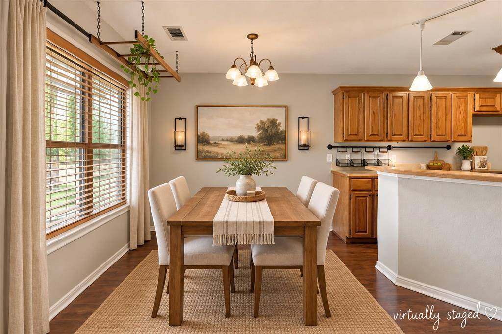 108 Chisolm Trail Court, Springtown, TX 76082