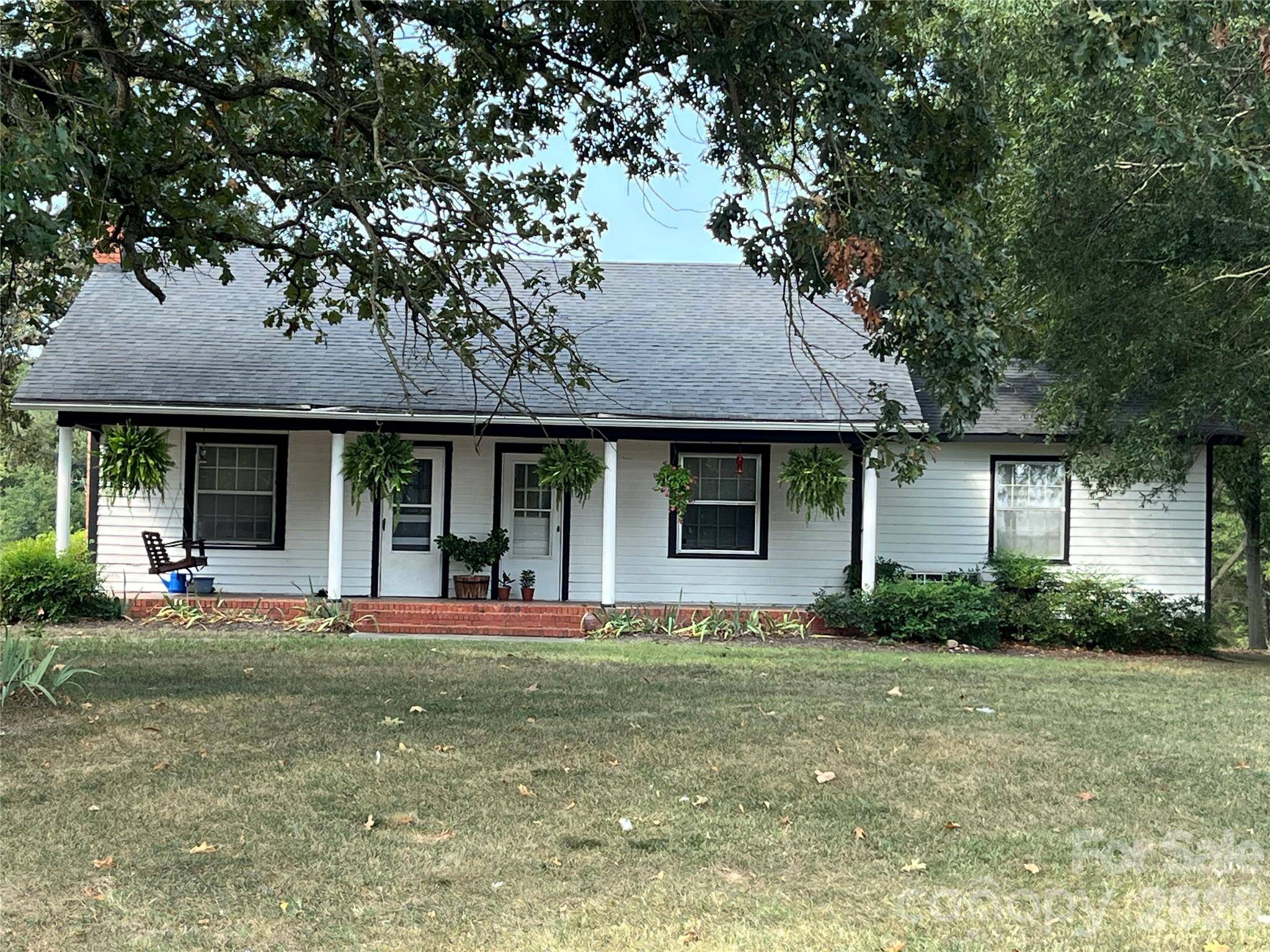 5810 Wolf Pond RD, Monroe, NC 28112