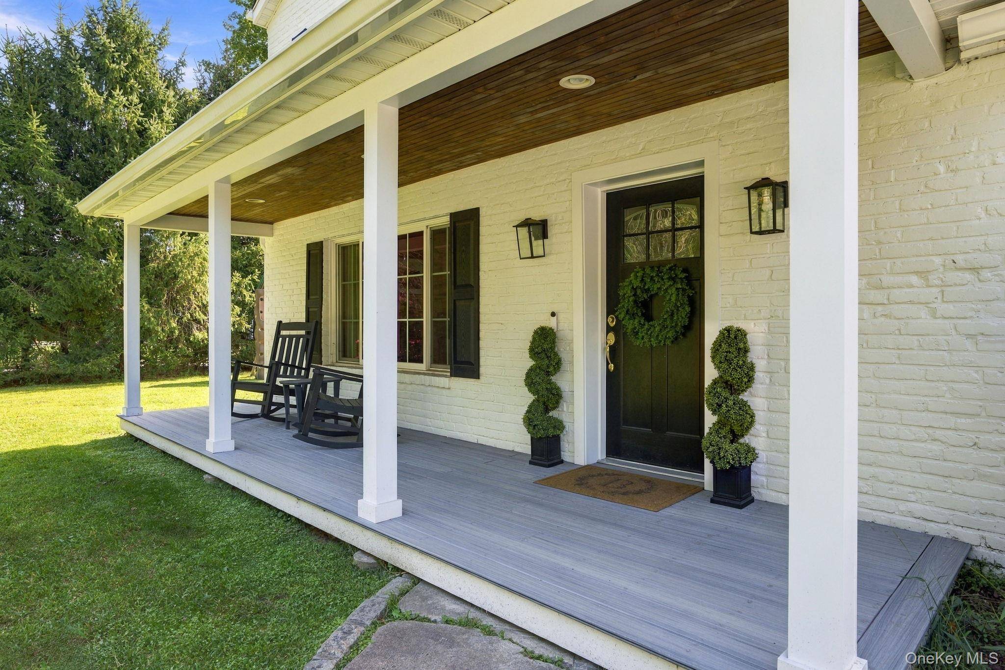 465 Old Post RD, Bedford, NY 10506