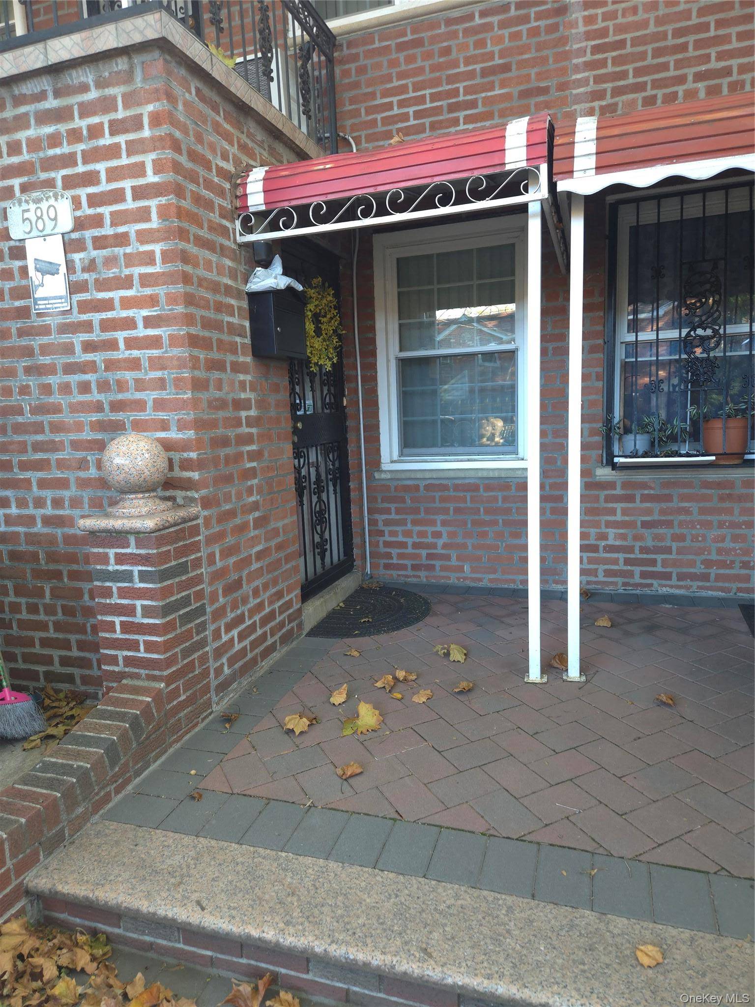 589 E 83rd ST, Brooklyn, NY 11236
