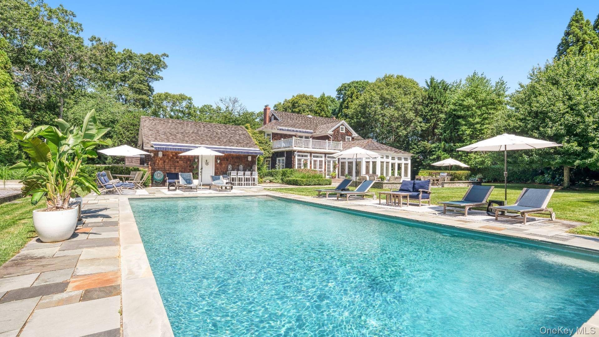329 Georgica RD, East Hampton, NY 11937