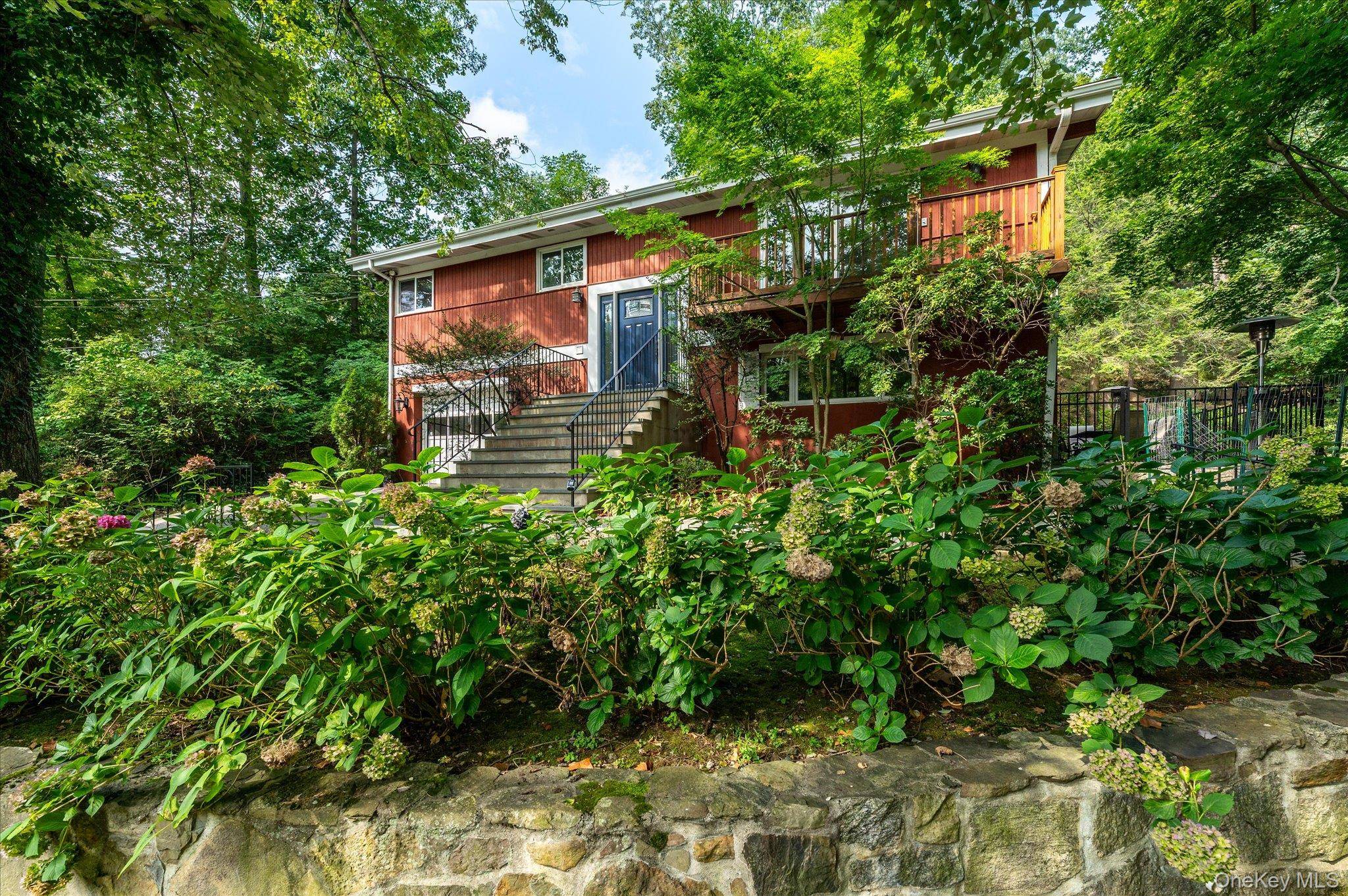 76 Old Tarrytown RD, White Plains, NY 10603