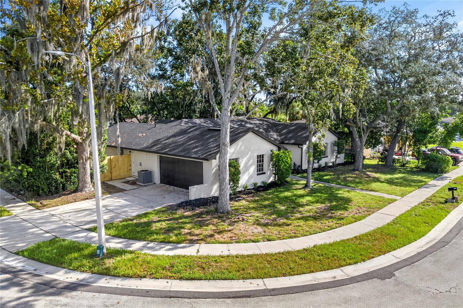 136 GLENDALE DR, Longwood, FL 32750