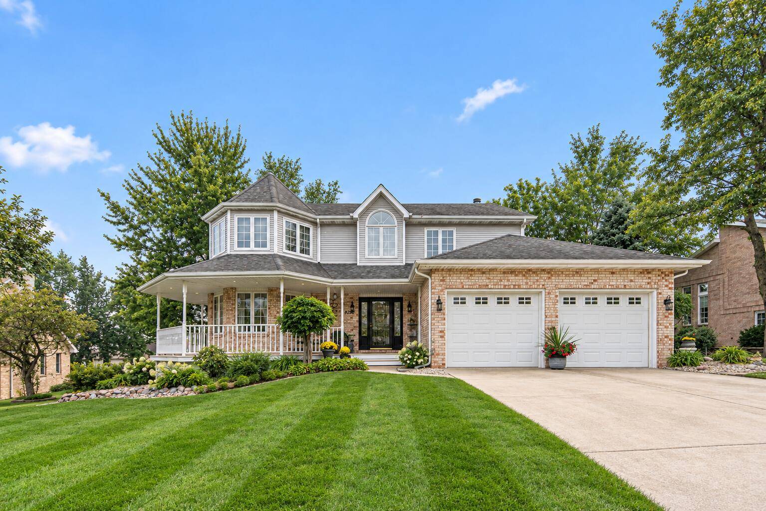 9260 Franklin Drive, St. John, IN 46373