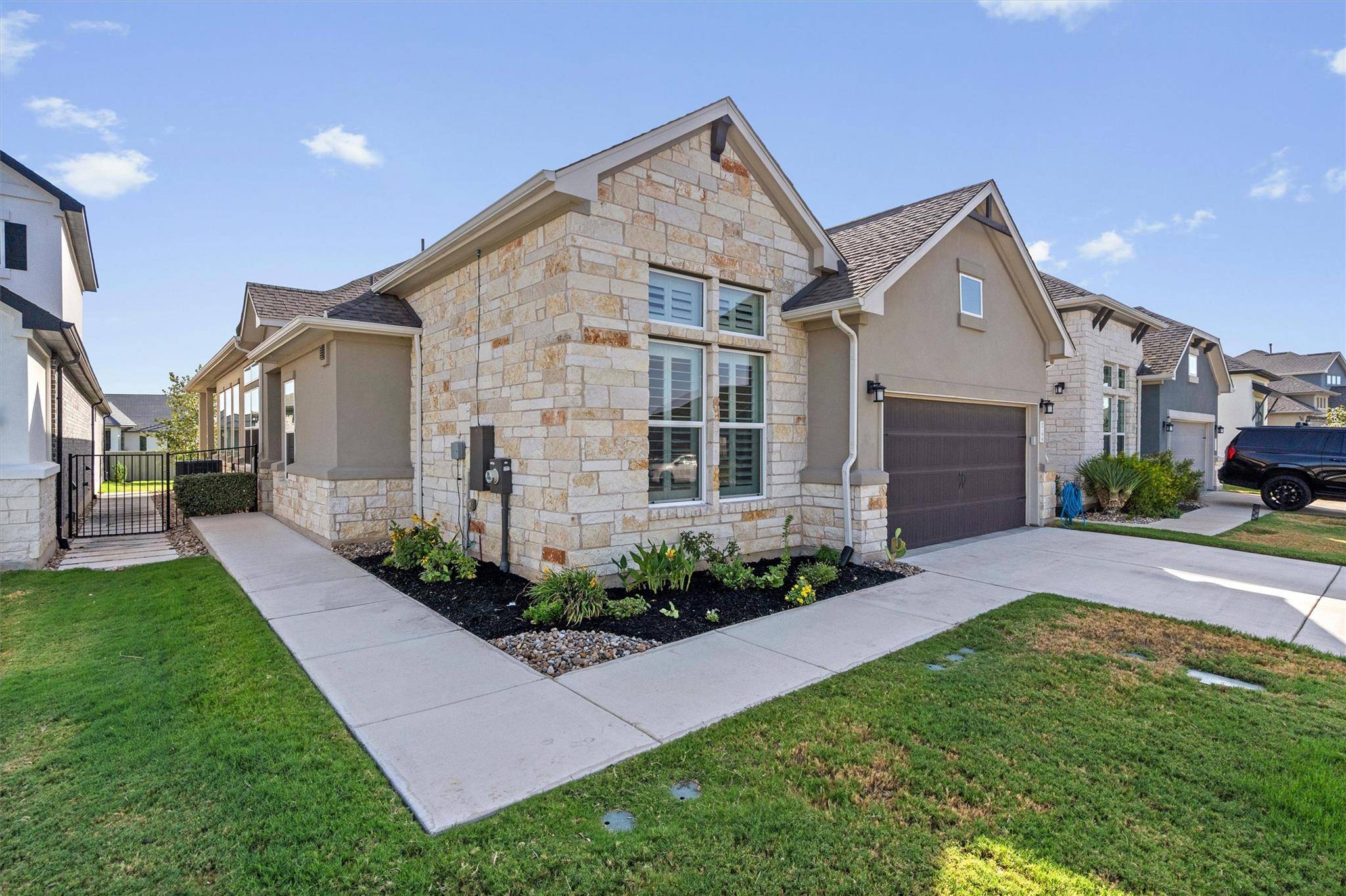 789 Faith DR, Liberty Hill, TX 78642