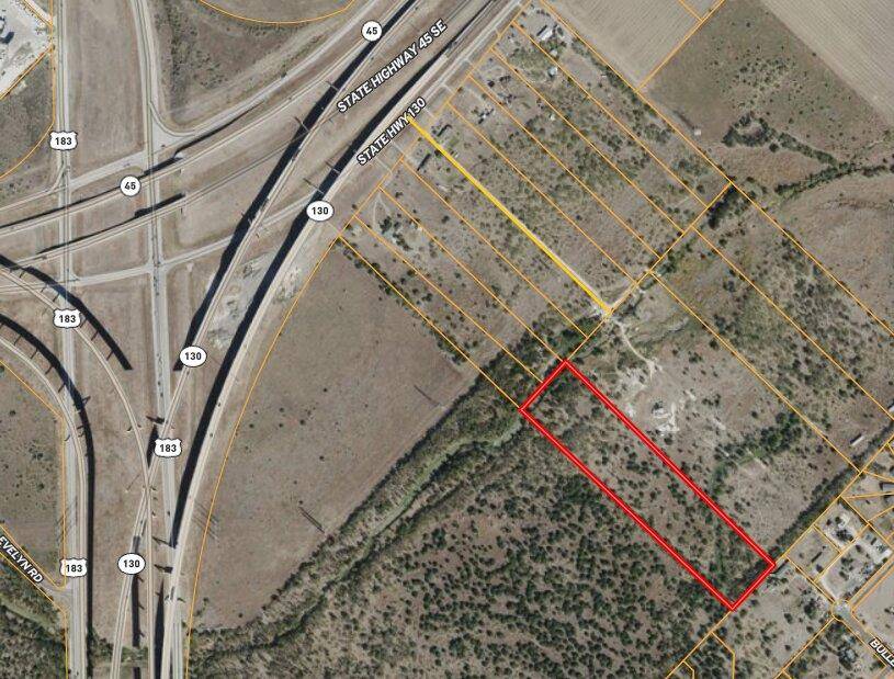 - - DR, Buda, TX 78610