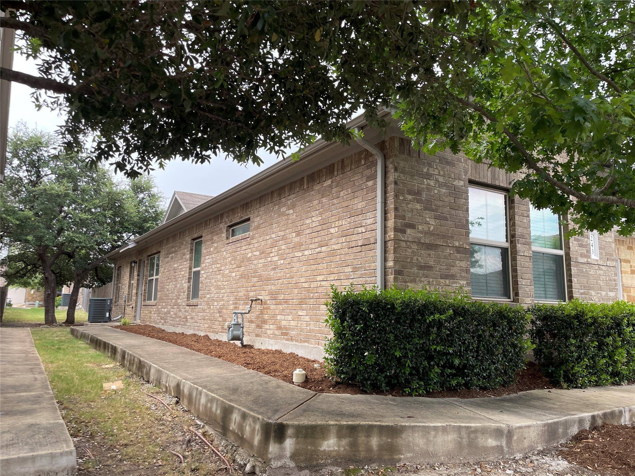2304 S Lakeline BLVD #243, Cedar Park, TX 78613
