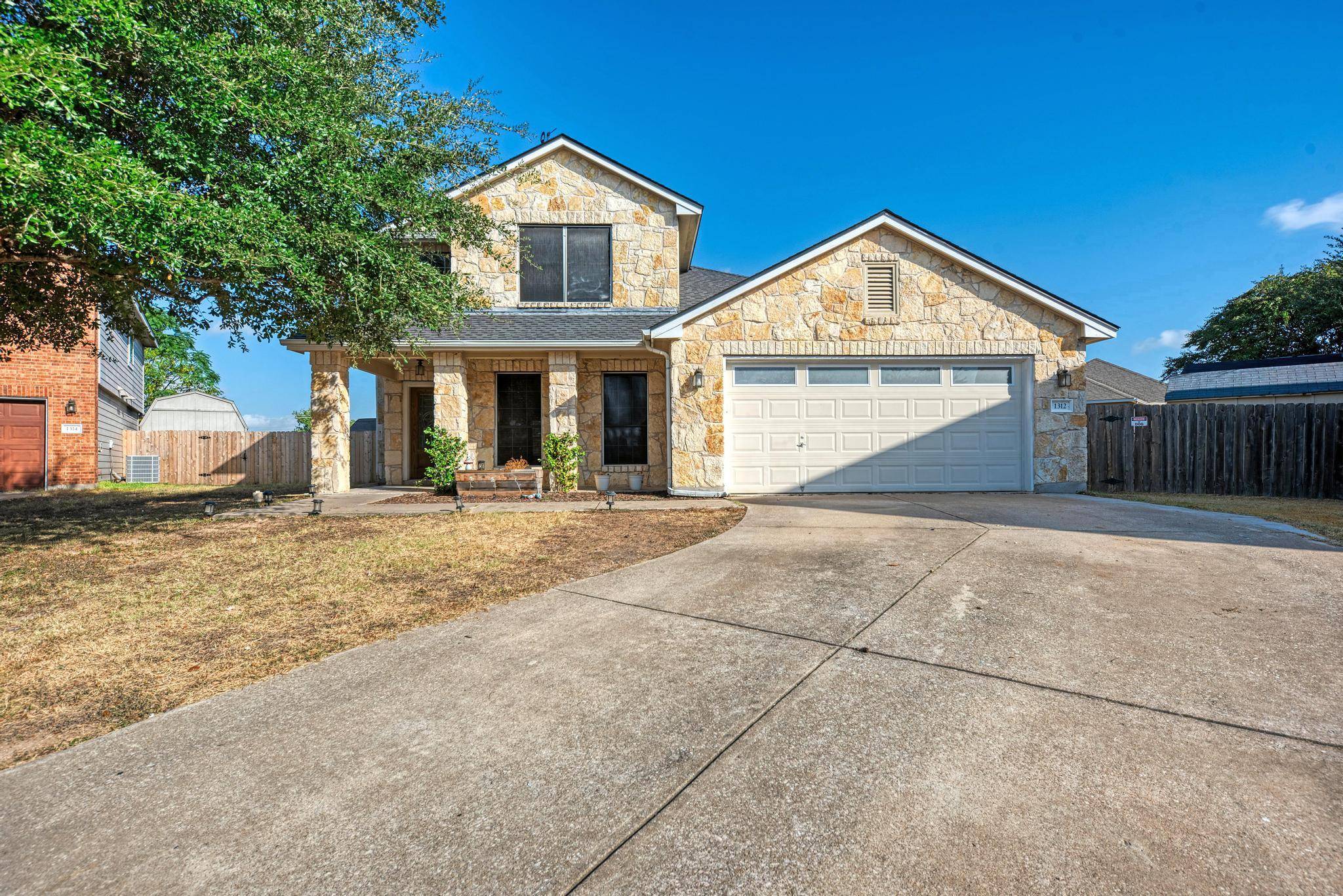 1312 Knippa CV, Hutto, TX 78634