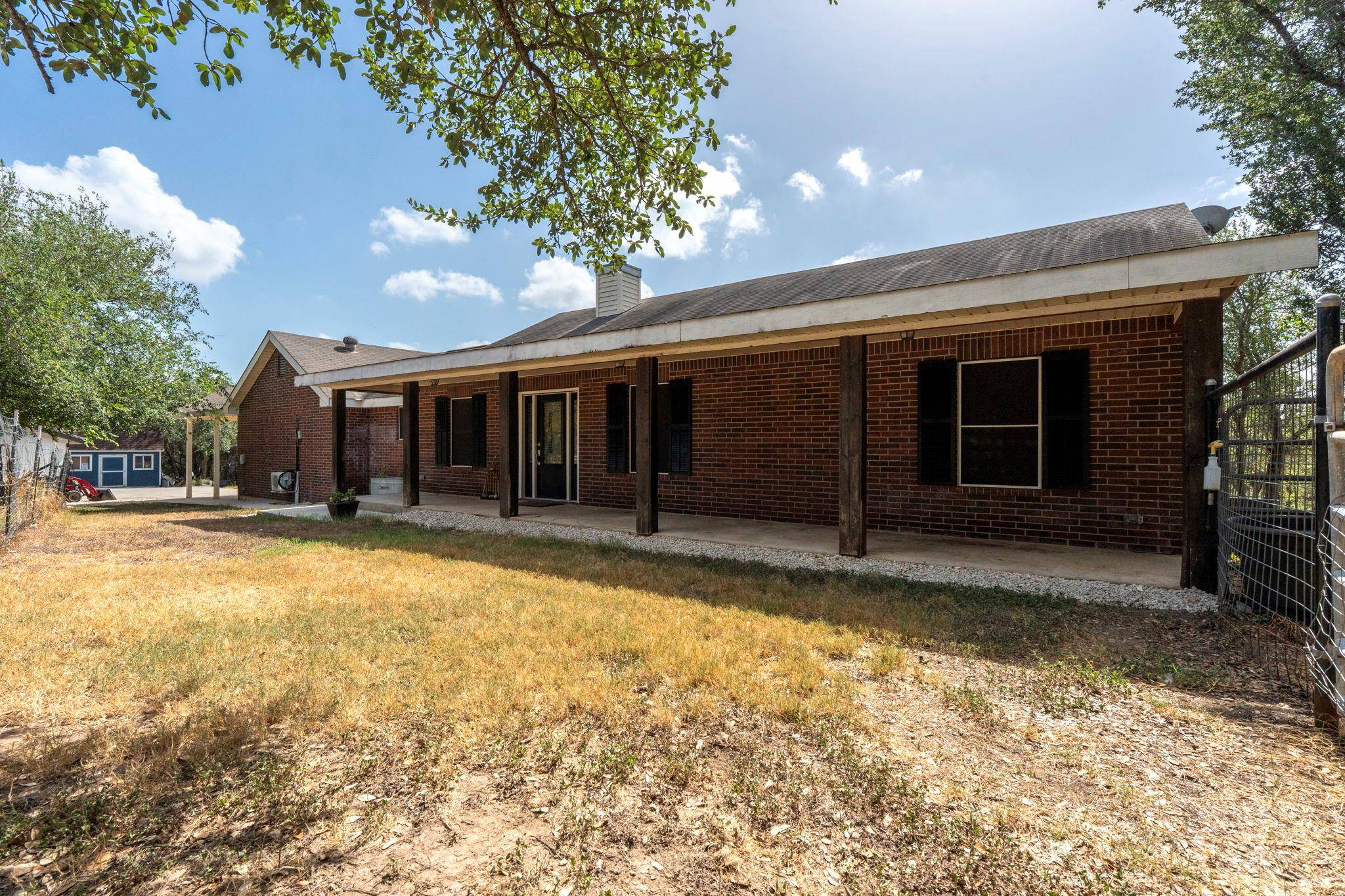 519 Eden Ranch DR, Canyon Lake, TX 78133