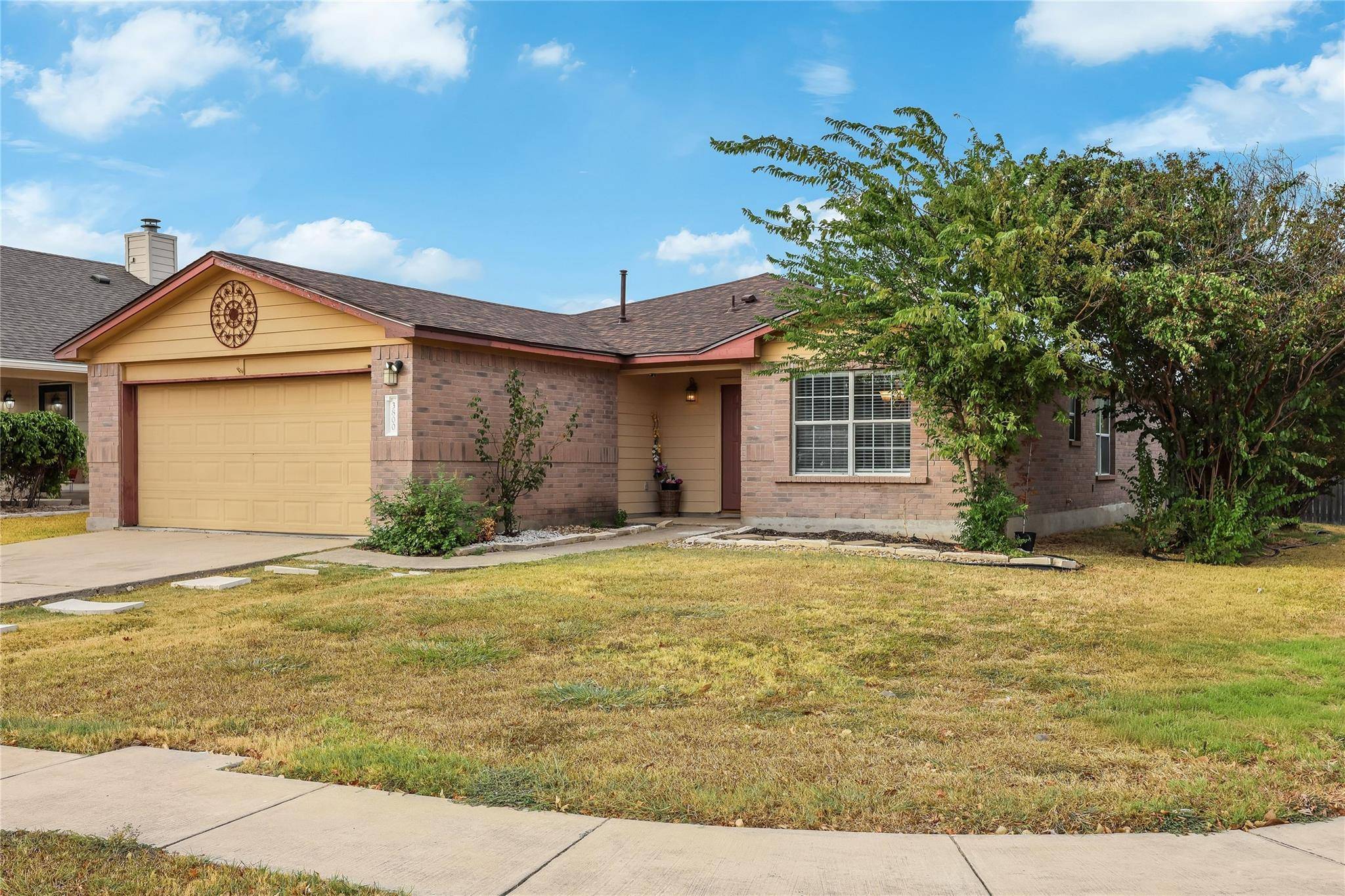 3800 Hickox DR, Round Rock, TX 78665