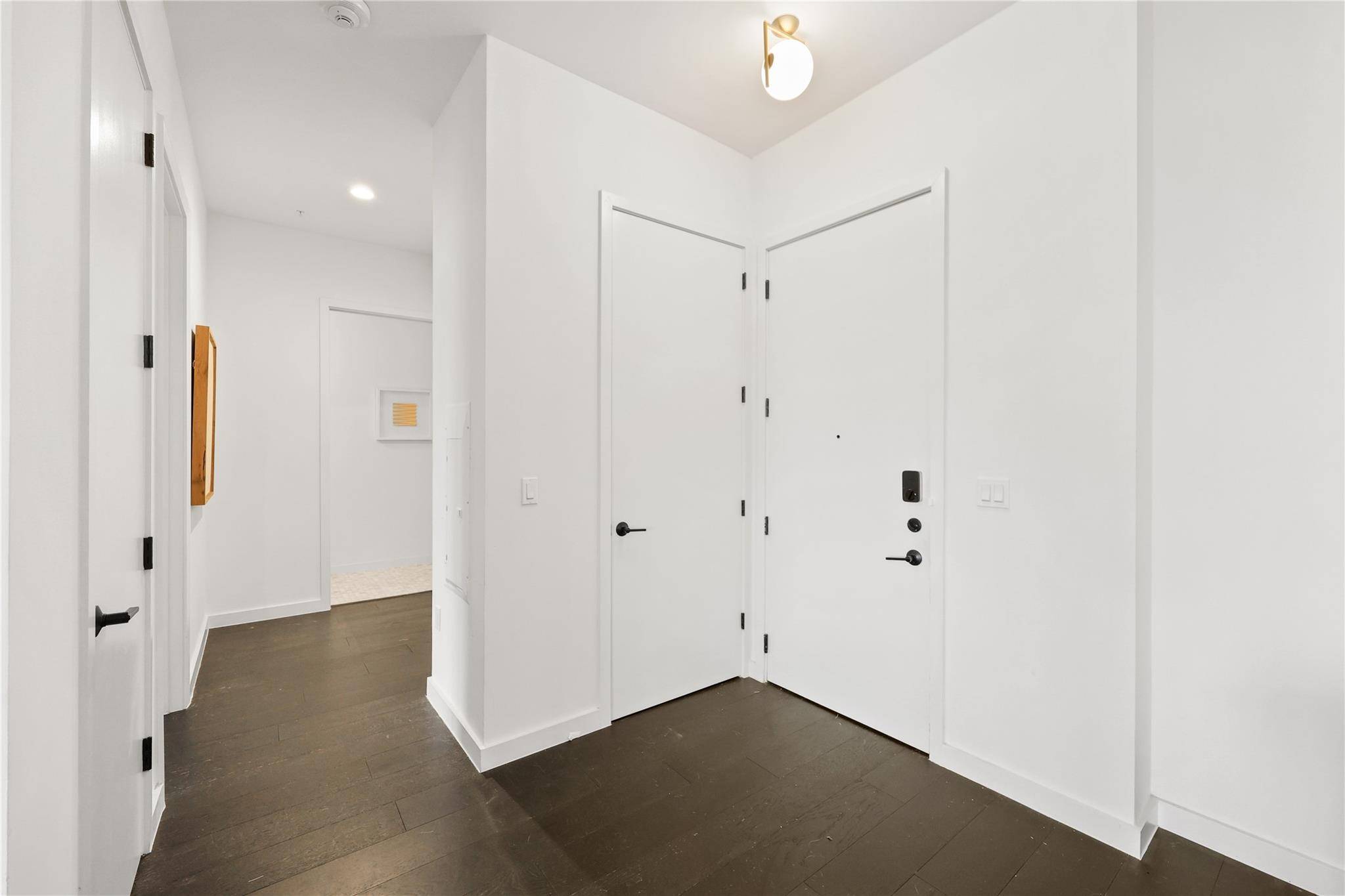800 Embassy DR #602, Austin, TX 78702