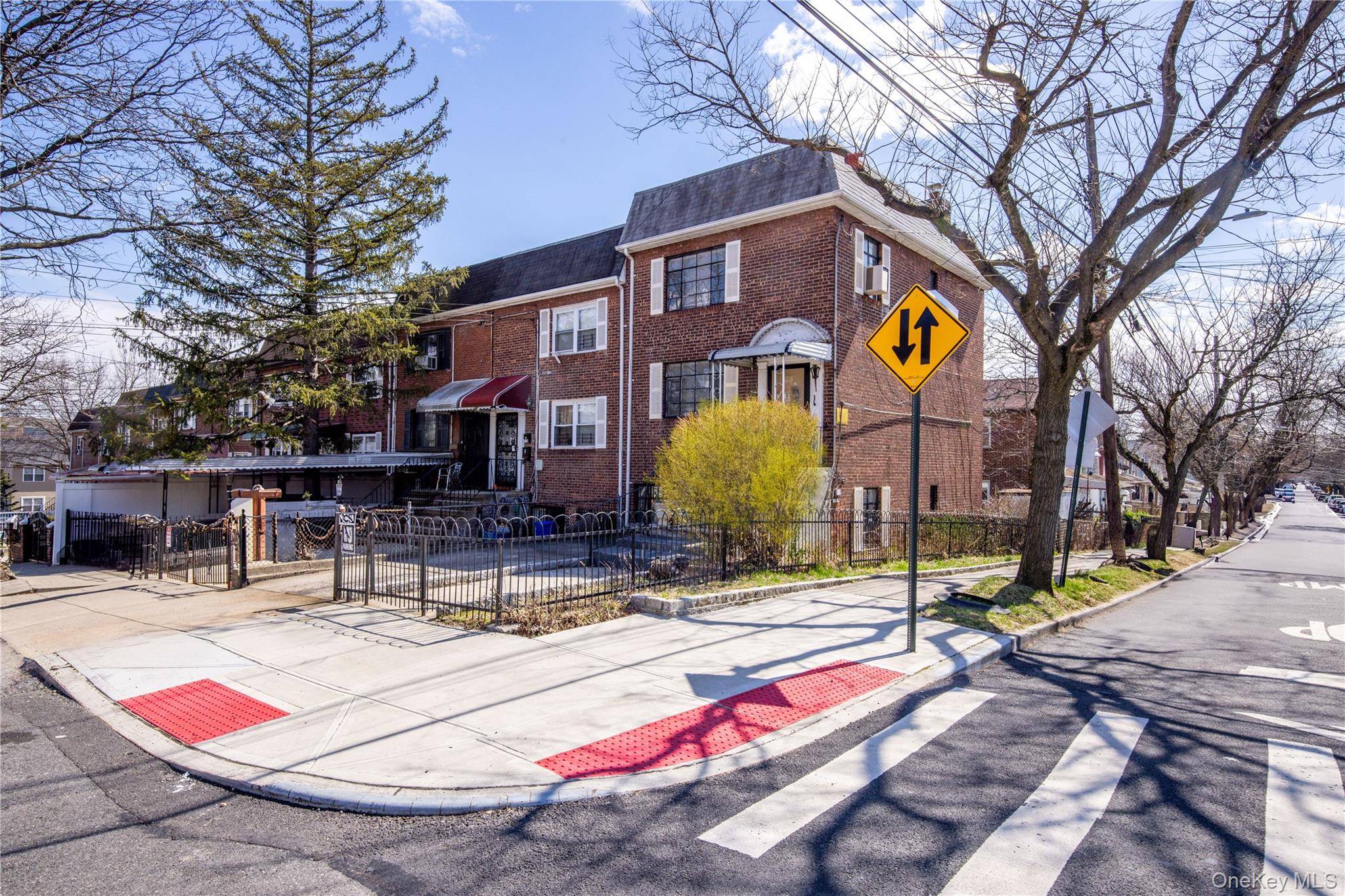 1774 Pitman AVE, Bronx, NY 10466