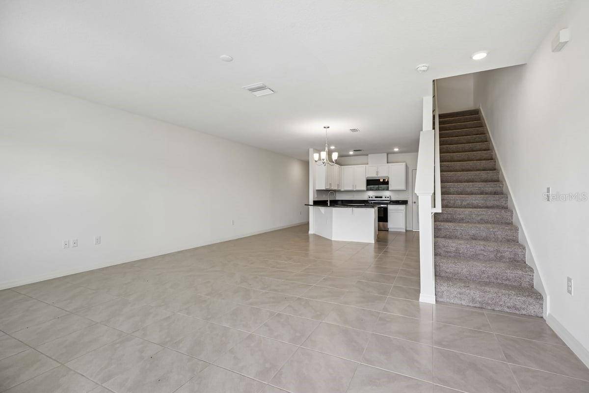 382 SEQUOIA DR, Lake Wales, FL 33859