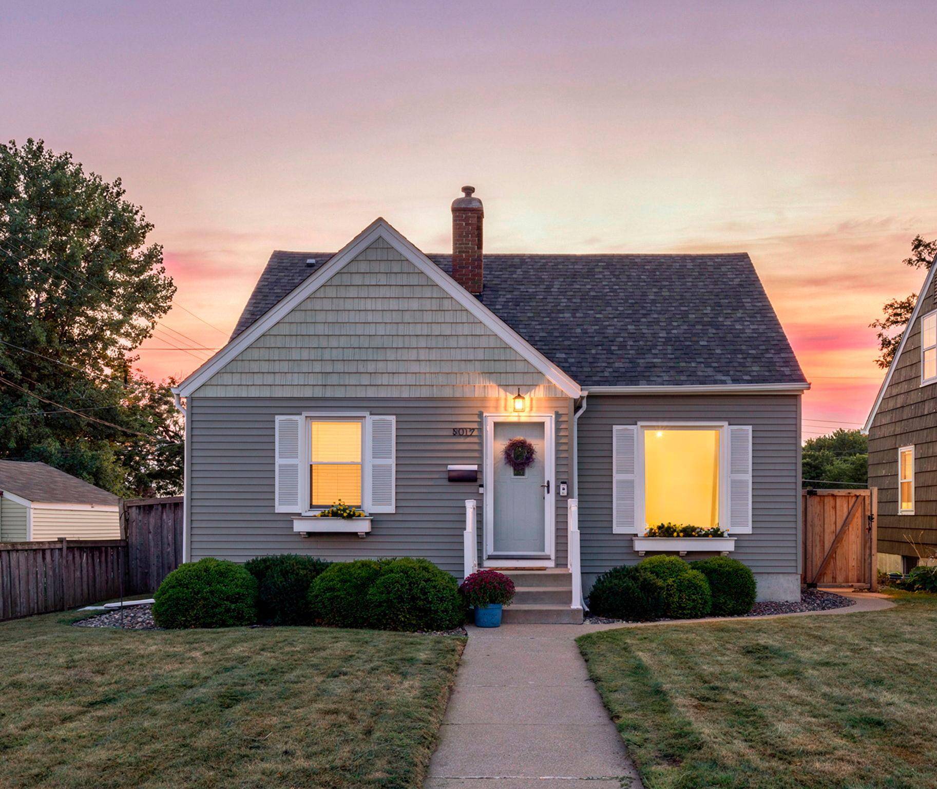 3017 Edgewood AVE S, Saint Louis Park, MN 55426