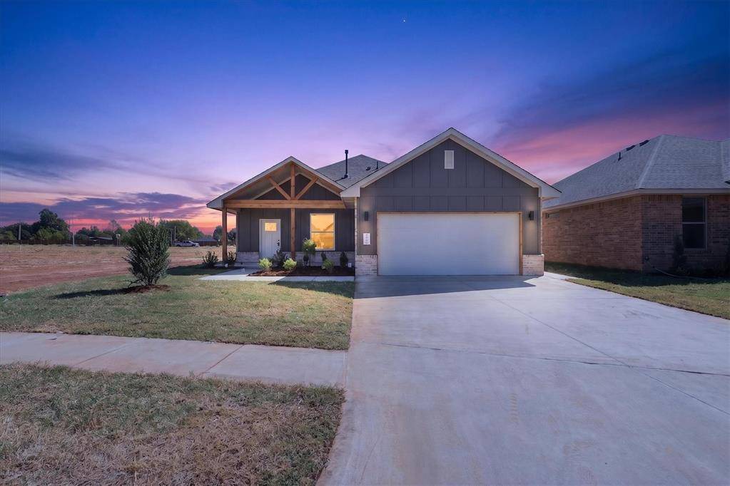 1920 Sage Valley TER, Yukon, OK 73099