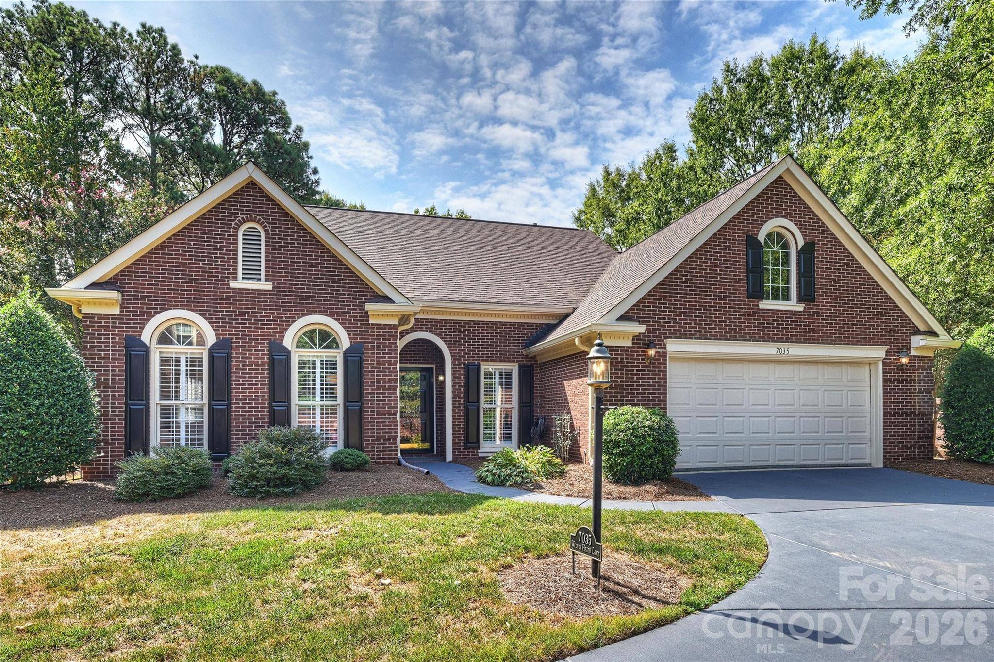 7035 Walton Heath LN, Charlotte, NC 28277