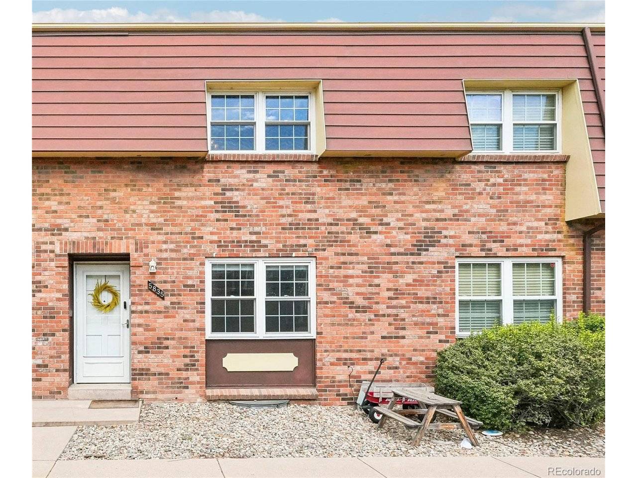 5835 S Lowell, Littleton, CO 80123