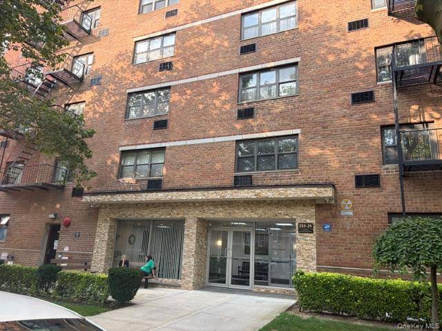 153-25 88 ST #3F, Howard Beach, NY 11414