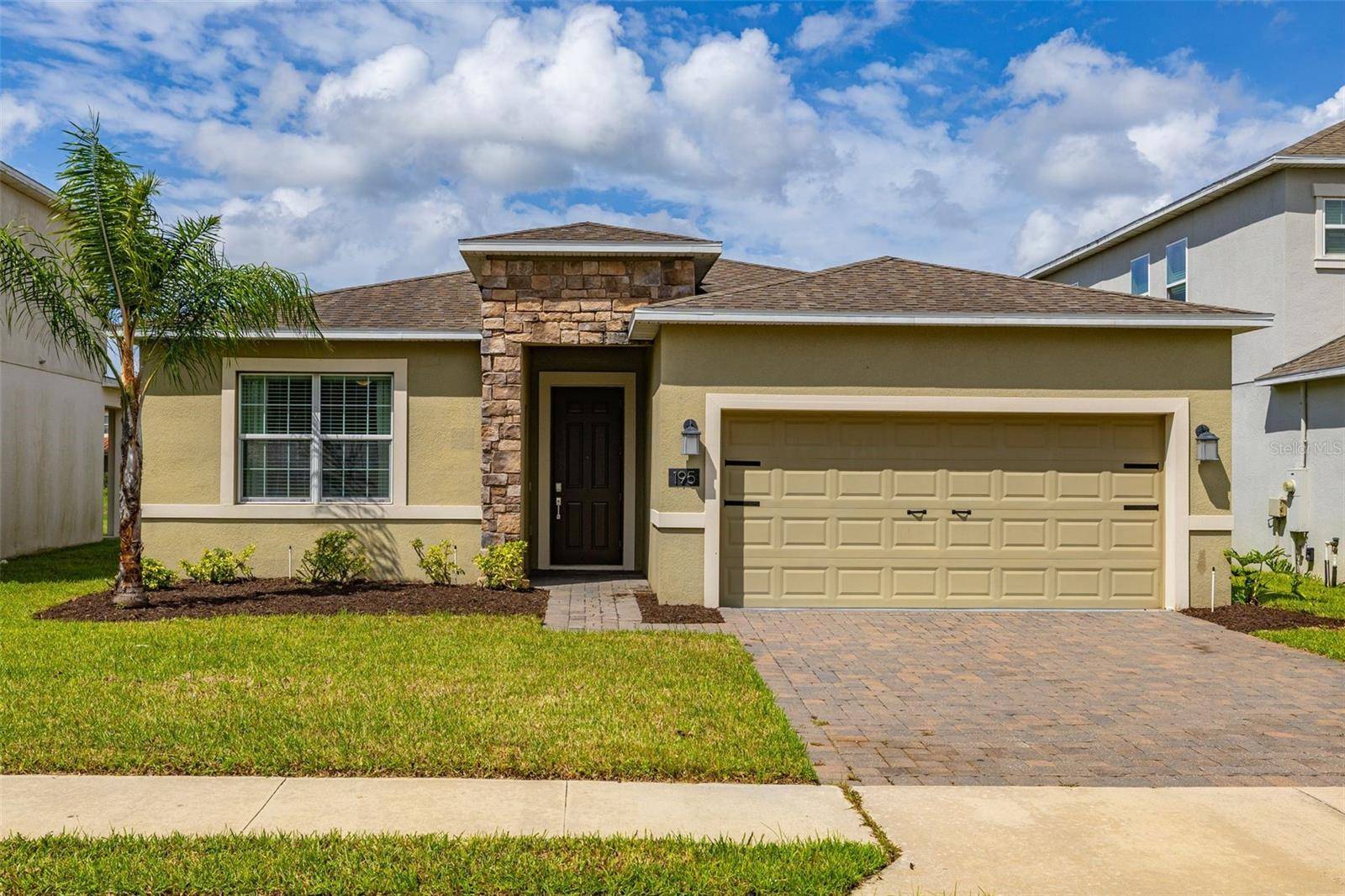 195 PRESTON AVE, Davenport, FL 33837