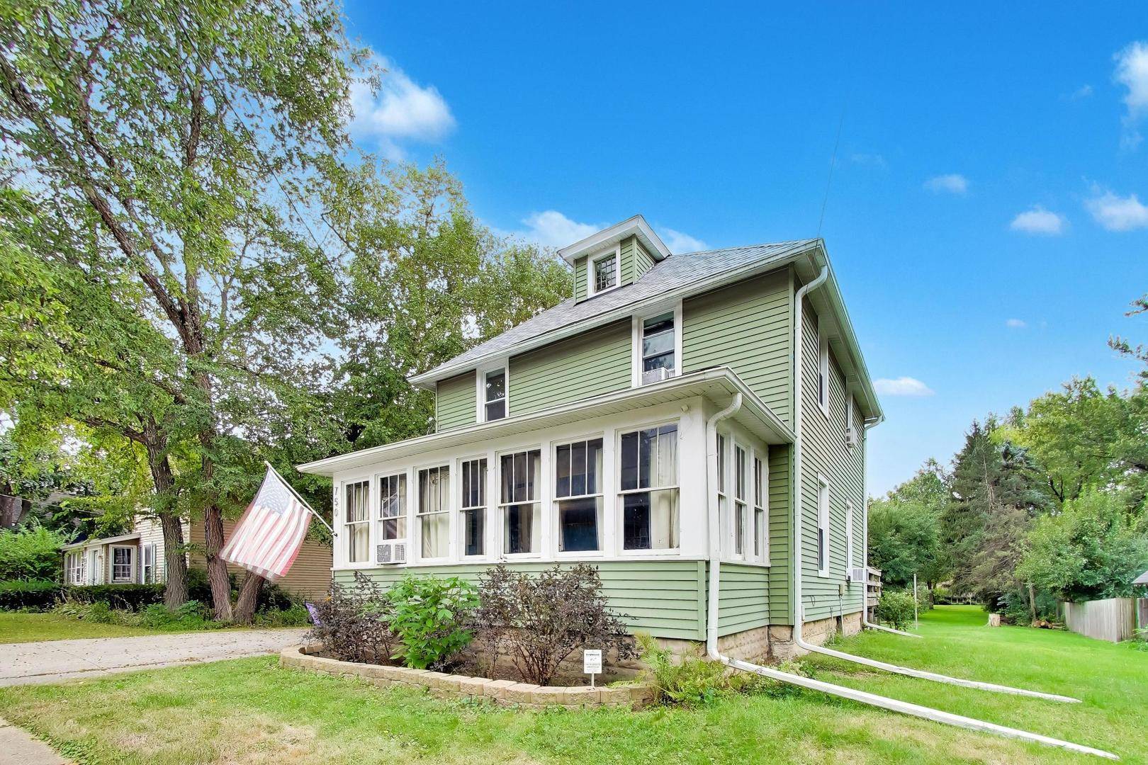 750 E Wilson ST, Batavia, IL 60510