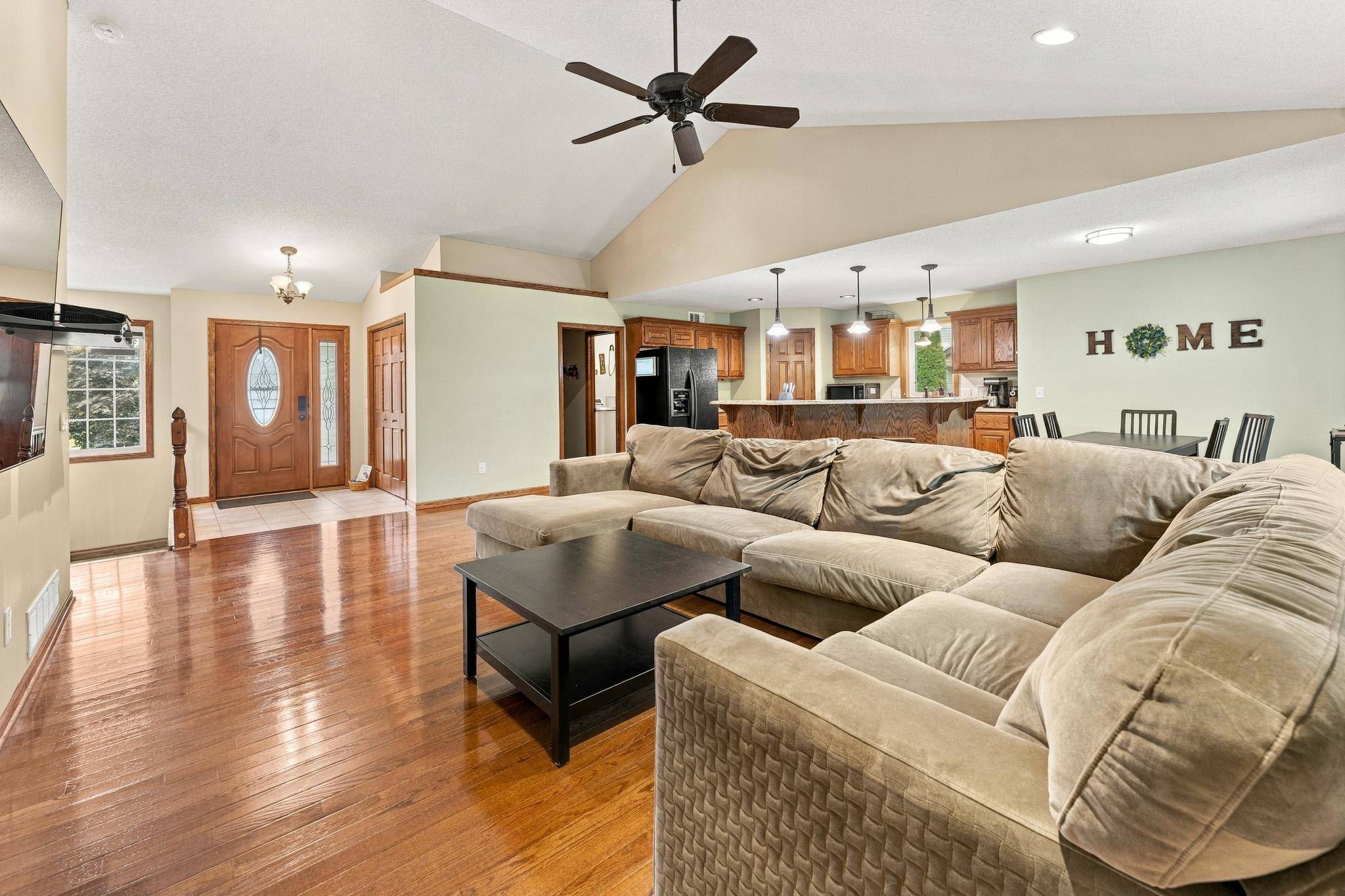 22048 Elston AVE, Forest Lake, MN 55025