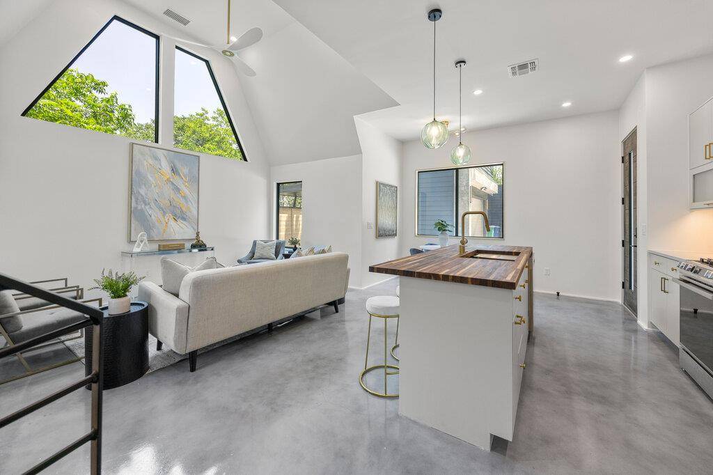 4506 Clawson RD #2, Austin, TX 78745