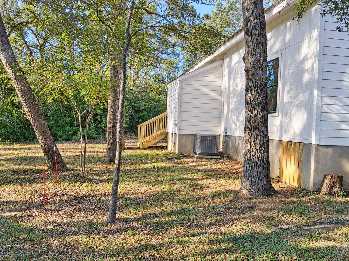155 Michele DR, Bastrop, TX 78602