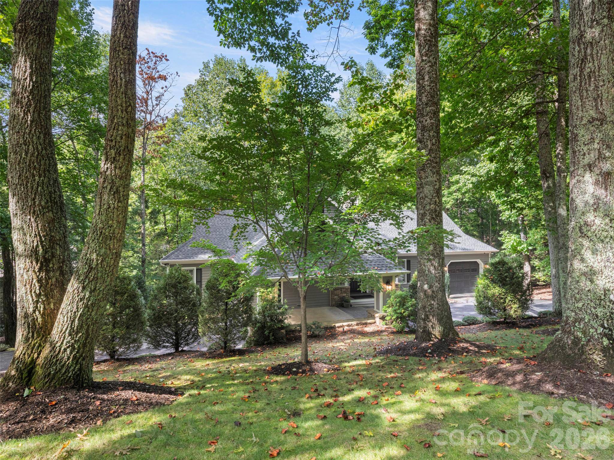 108 Little Cherokee RDG, Hendersonville, NC 28739