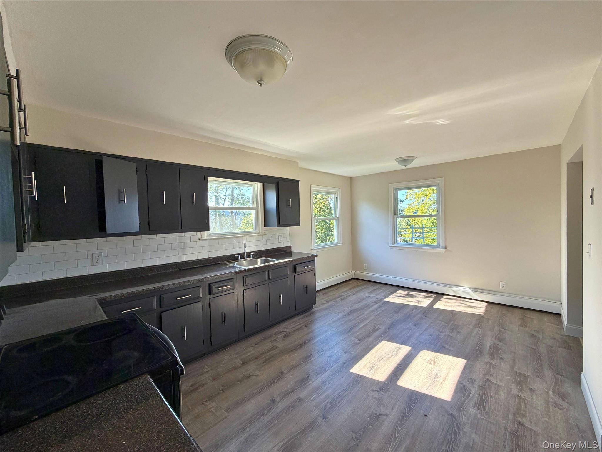 13 Woodrow AVE #2, Yonkers, NY 10710