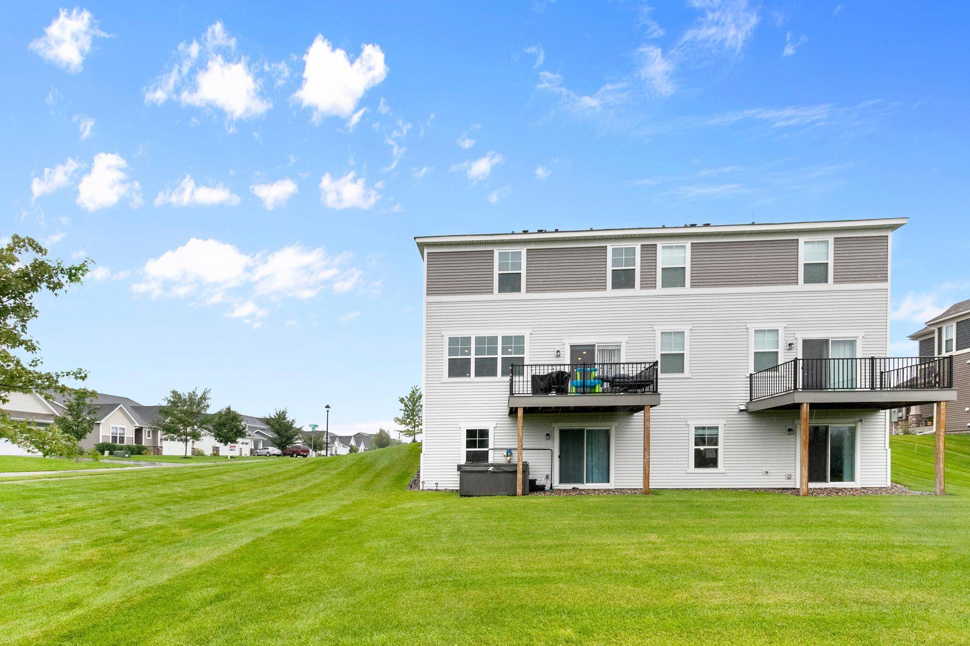 3444 109th LN NE, Blaine, MN 55449