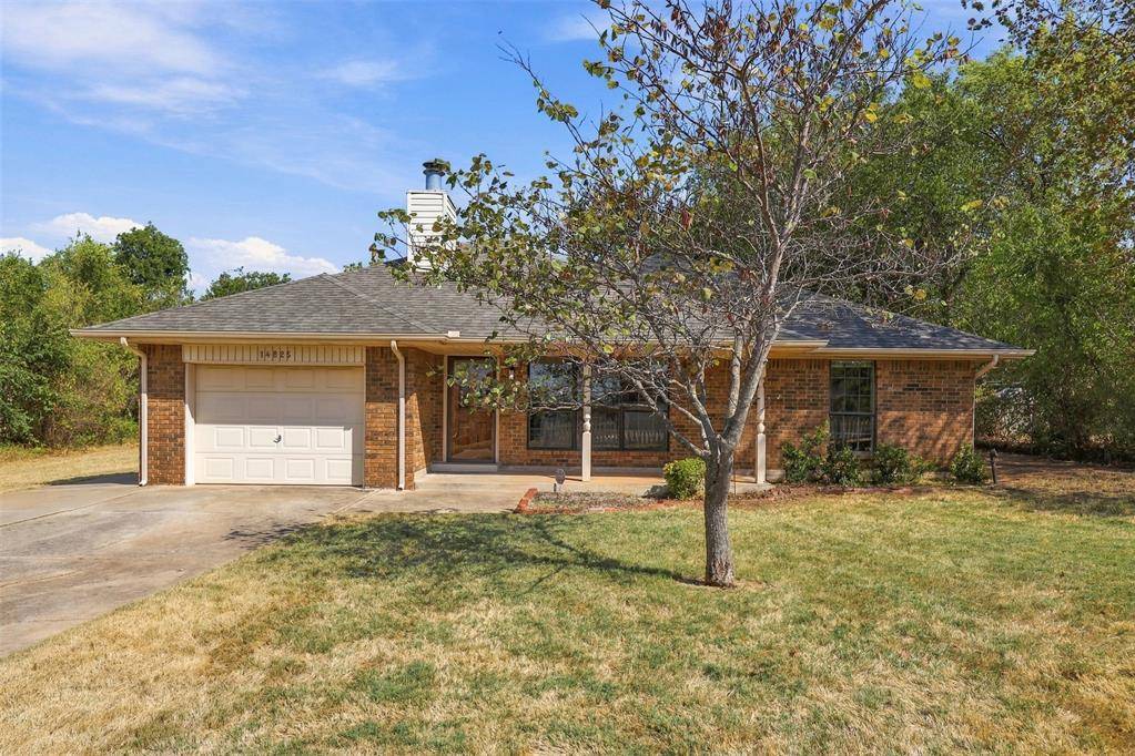 14825 1st ST, Choctaw, OK 73020