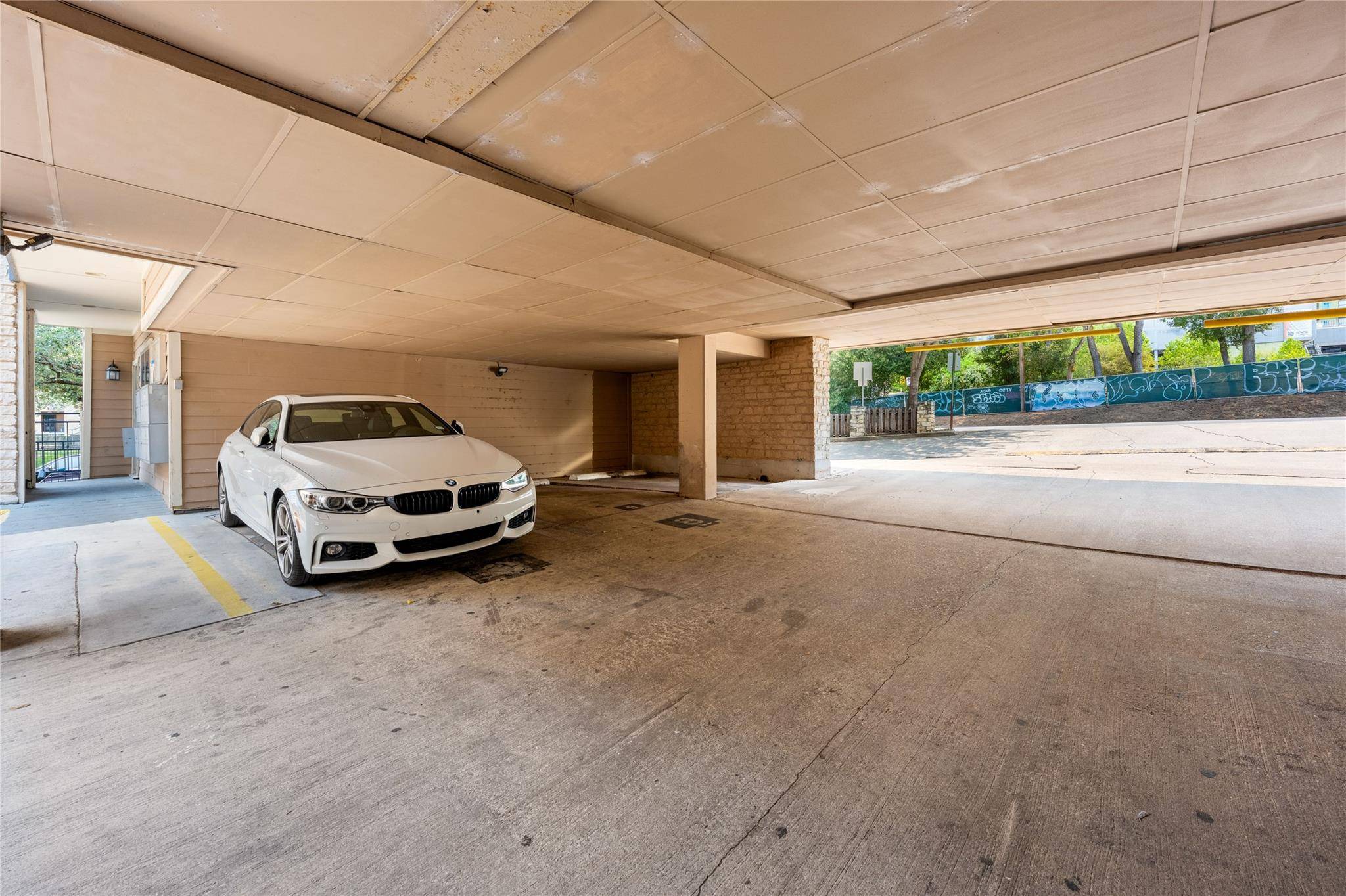 2414 Longview ST #202, Austin, TX 78705