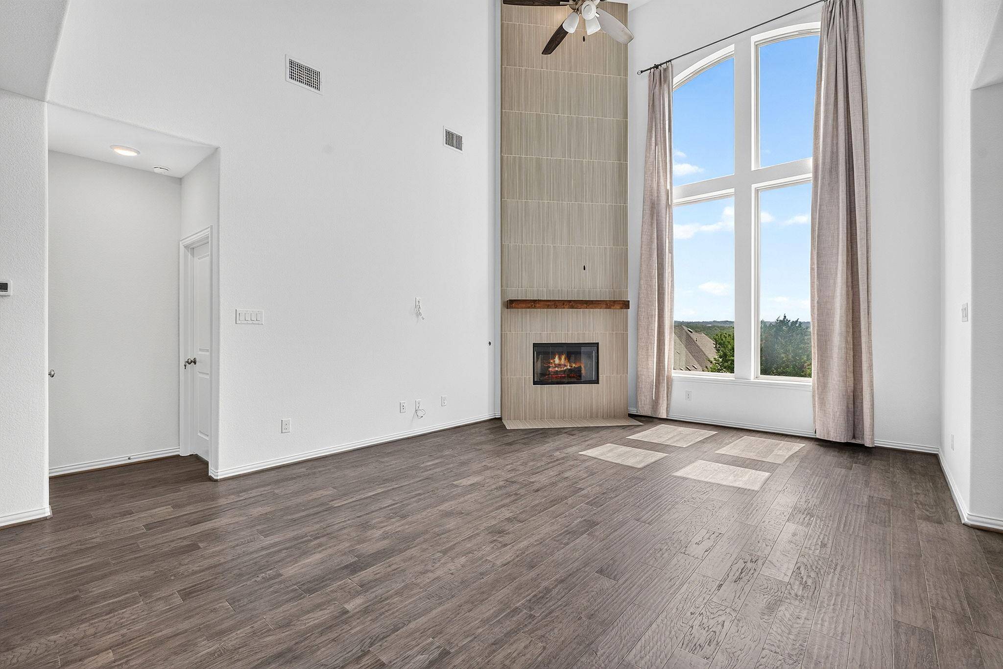 7817 Turnback Ledge TRL, Lago Vista, TX 78645