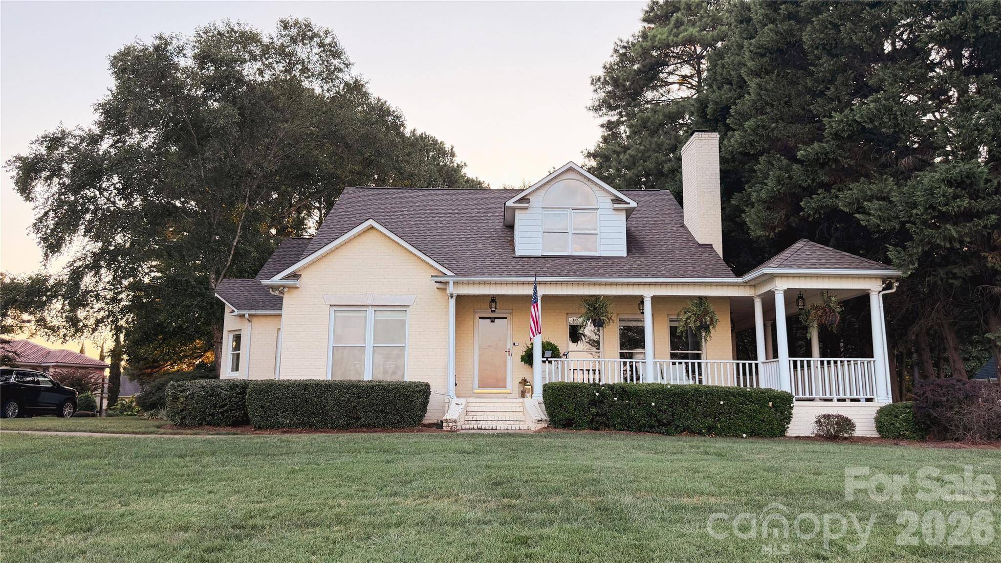 8049 Ravenwood LN, Stanley, NC 28164