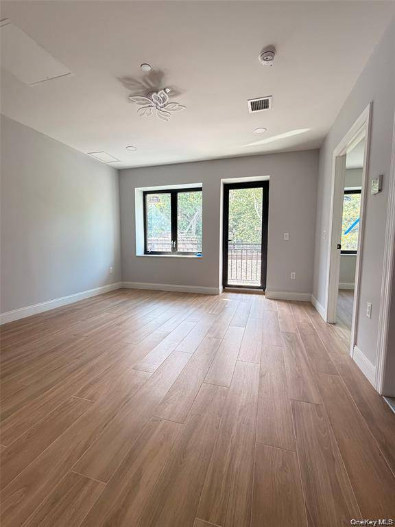 132-25 41 AVE #5B, Flushing, NY 11354
