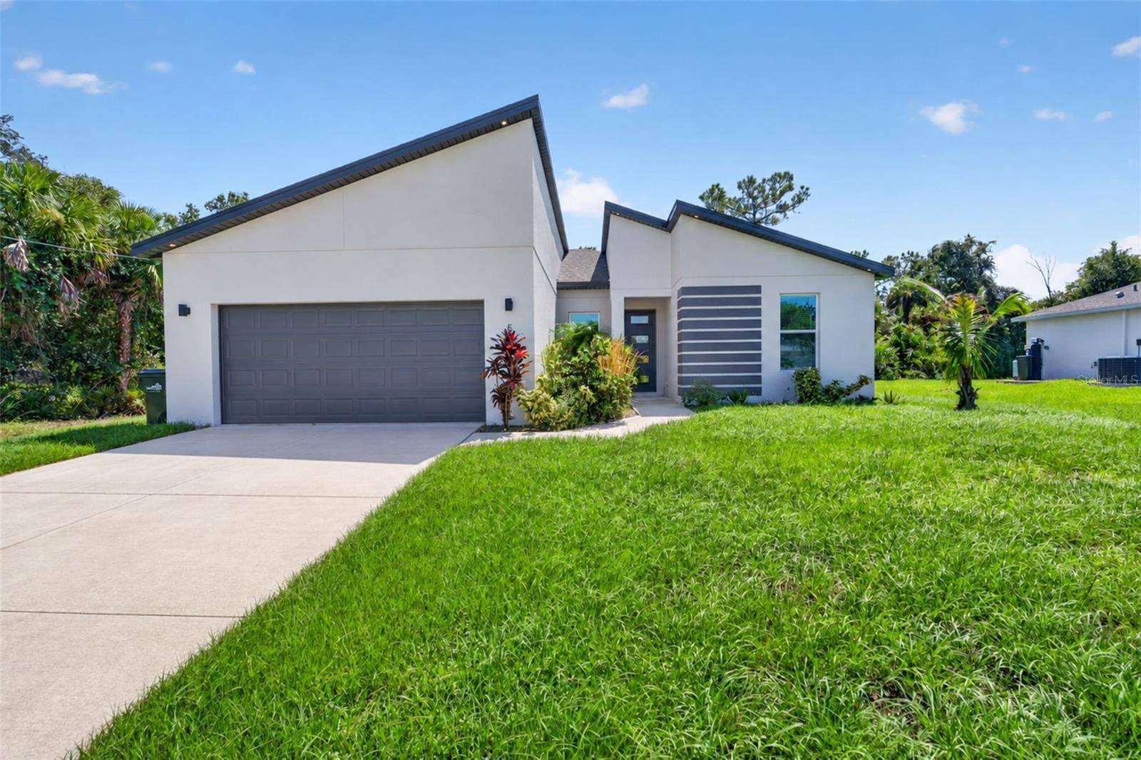 5663 GREENHOUSE AVE, North Port, FL 34288