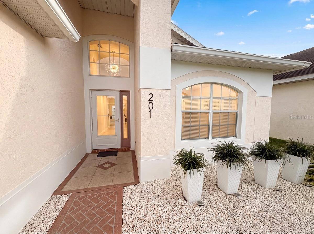 201 PRATHER DR, Davenport, FL 33837