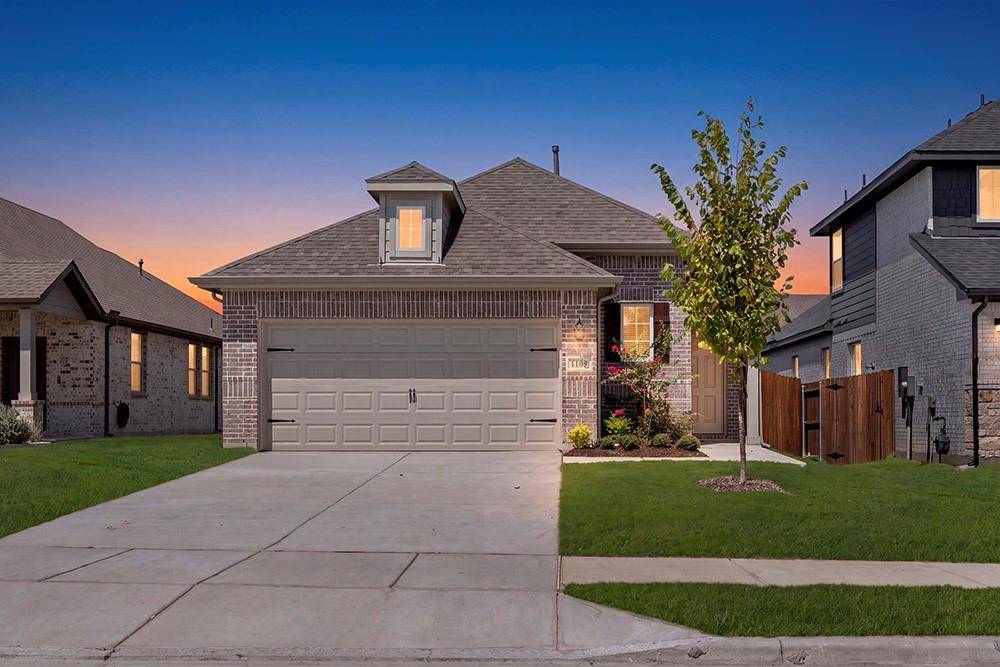 1109 Harvest Heights Drive, Lavon, TX 75166