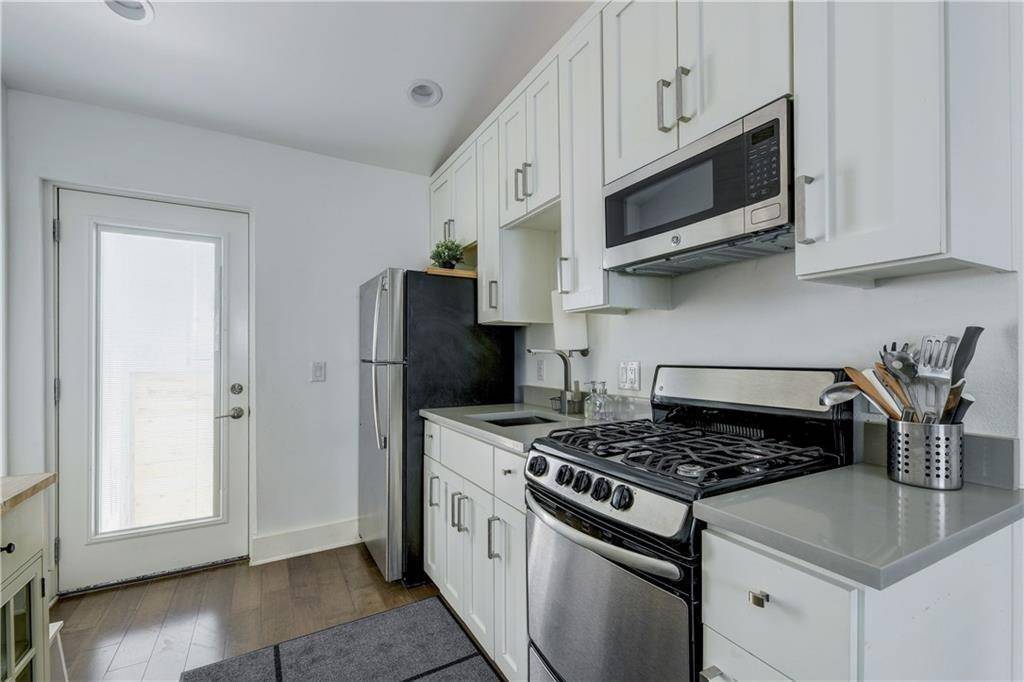 1126 1/2 Chicon ST #2, Austin, TX 78702