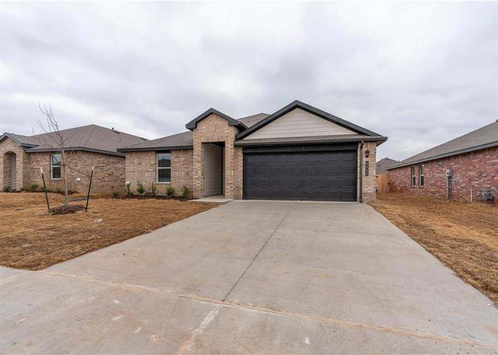 4412 SW Christina CT, Lawton, OK 73505