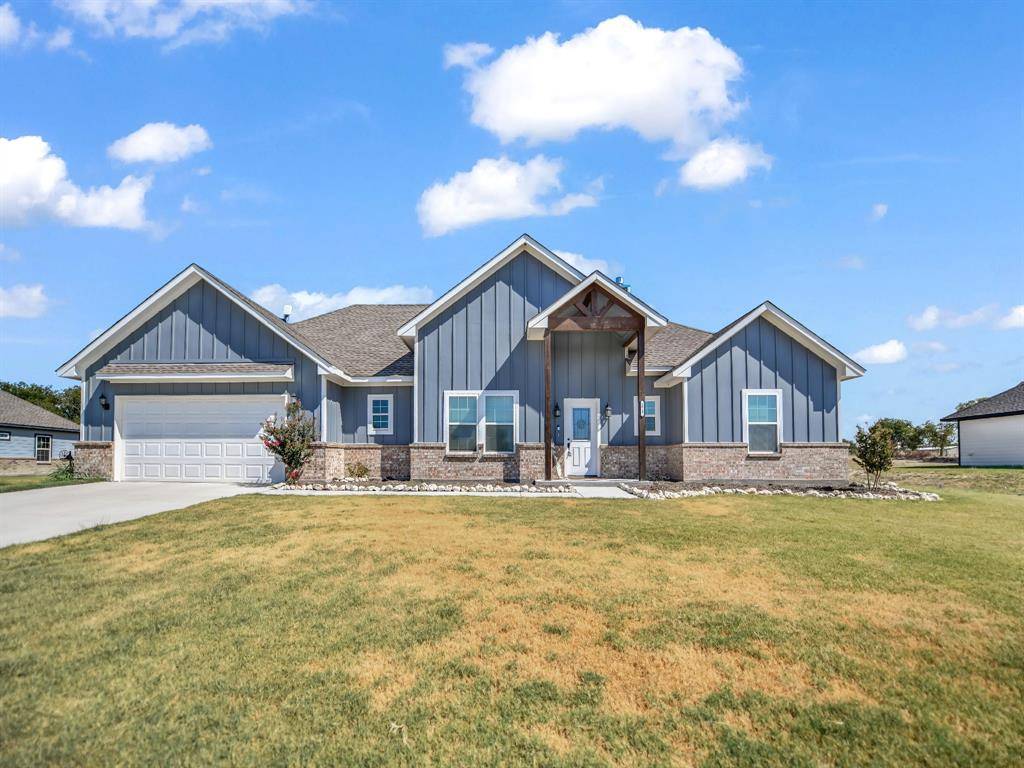 1017 Don Eve Court, Azle, TX 76020