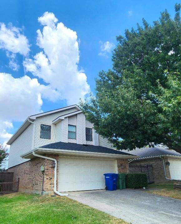 2107 Rose Cliff Lane, Carrollton, TX 75007
