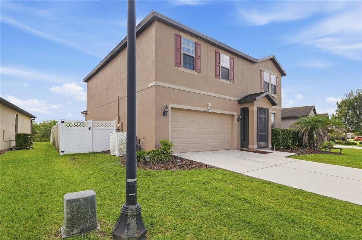 8734 HINSDALE HEIGHTS DR, Polk City, FL 33868
